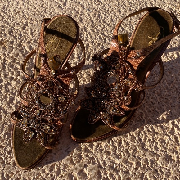 Authentic Roberto Cavalli heels with rhinestones - Picture 8 of 10